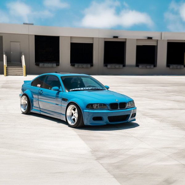 Streetfighter LA Wide Body Kit (BMW E46) Online Sale